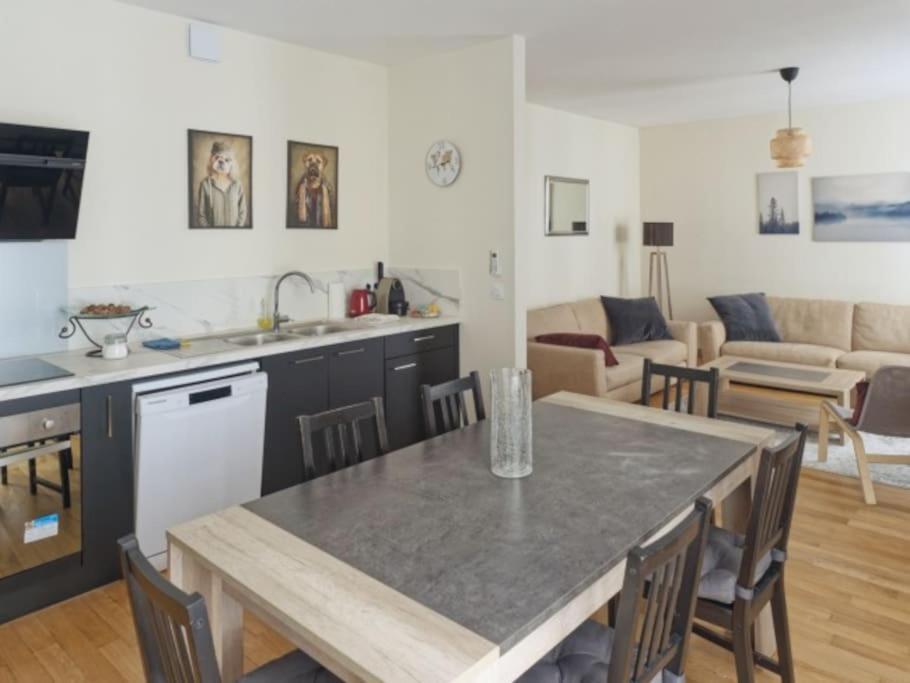 Appartement Spacieux En Centre Ville Vendôme Zewnętrze zdjęcie